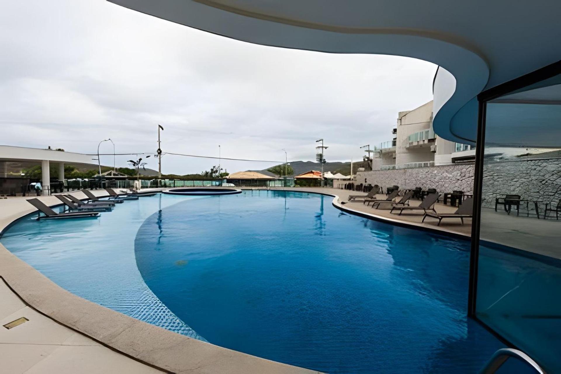 De 2 Quartos Com Piscina Na Dos Anjos *