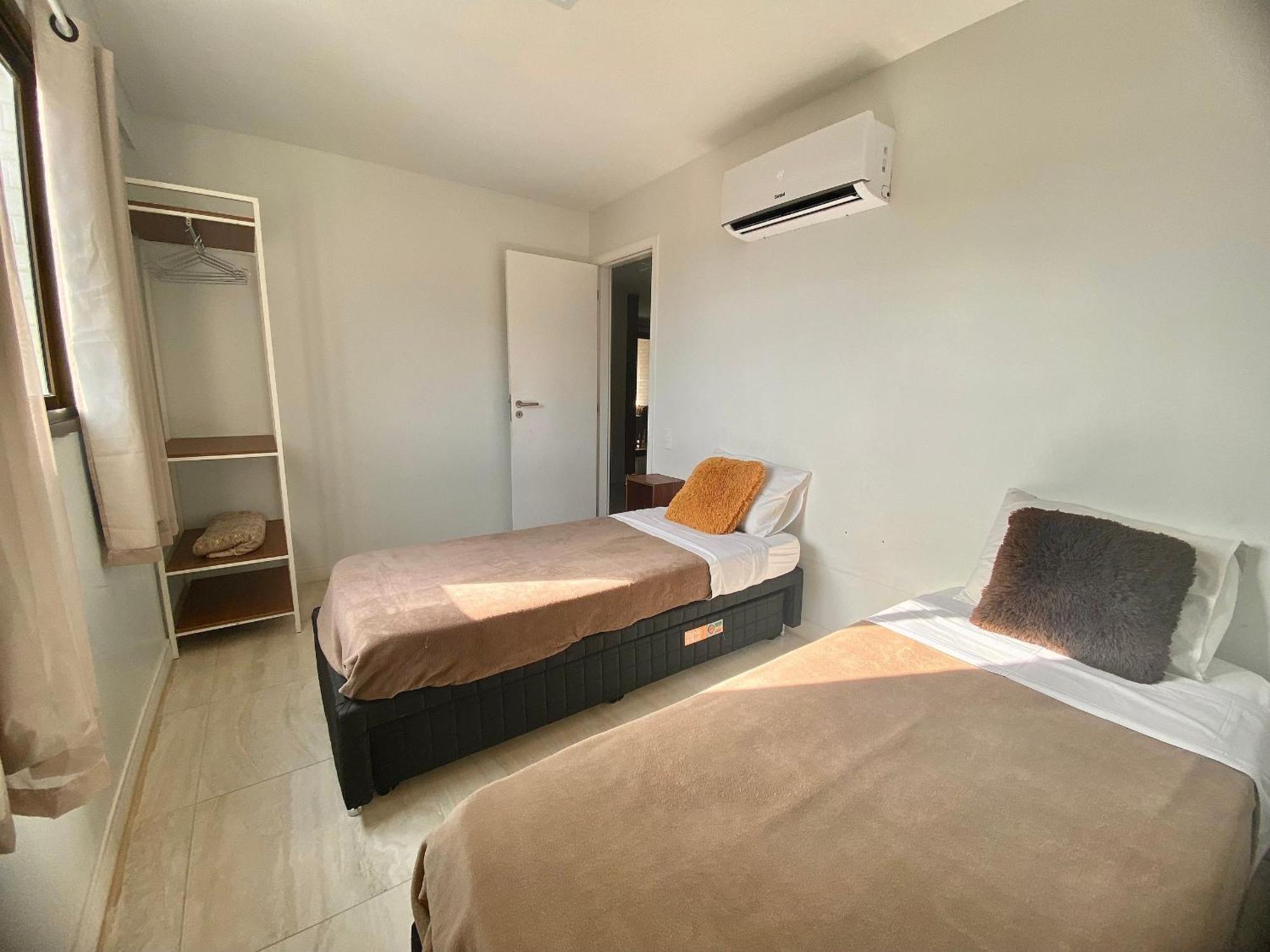 De 2 Quartos Com Piscina Na Dos Anjos *